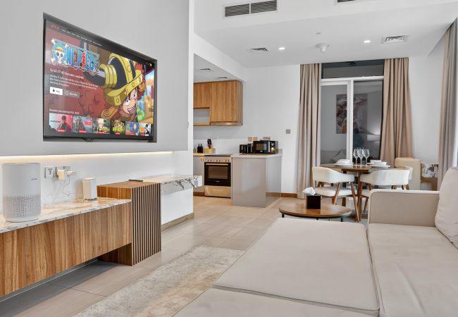Apartment in Dubai - PNB Living | Spacious High Floor | 2 Balconies